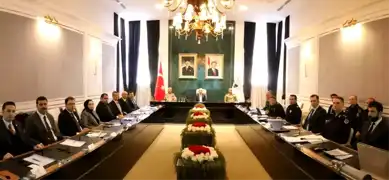 Kırklareli'nde Güvenlik Toplantısı: Asayiş ve Trafik Tedbirleri Değerlendirildi