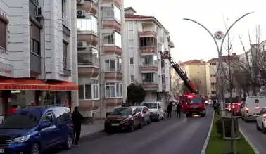 Kırklareli'nde Kombi Yangını: İtfaiye Ekipleri Müdahale Etti