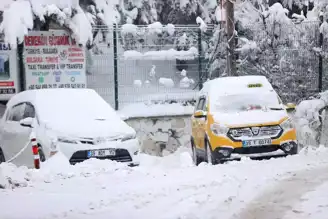 Kırklareli'nde Yoğun Kar Yağışı: Ulaşımda Aksama!