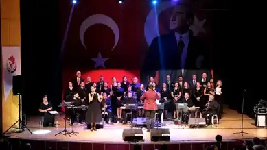 Vali Turan Pınarhisar'da, Arabesk Konseri Kırklareli'nde